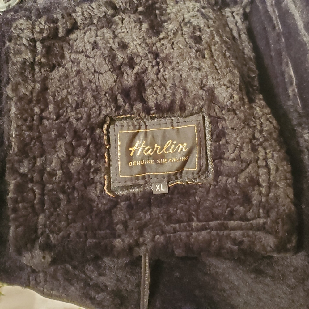 Coat - Picture 2 of 3